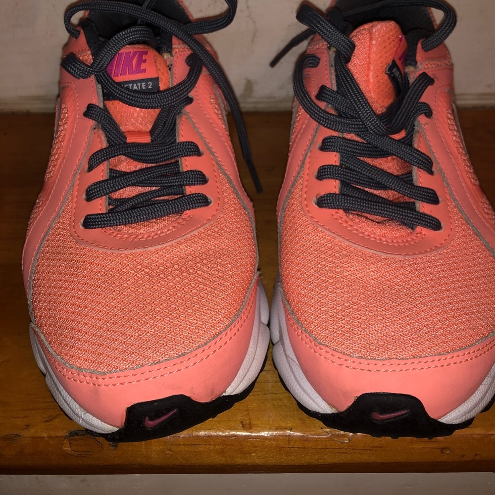 nike air dictate 2 women's